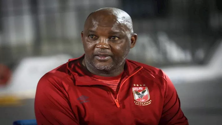 موسيماني يقود منتخب جنوب أفريقيا خلفا للبلجيكي بروس