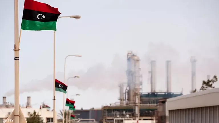 تفاصيل استهداف جديد لمصفاة الزاوية في ليبيا