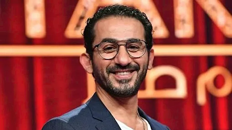 أحمد حلمي يستمتع بإجازة الصيف برفقة أسرته